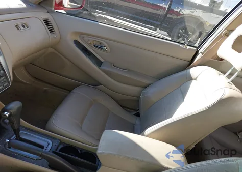 2001 Honda Accord 3.0 Ex из США, поврежденный, VIN 1HGCG22561A009960